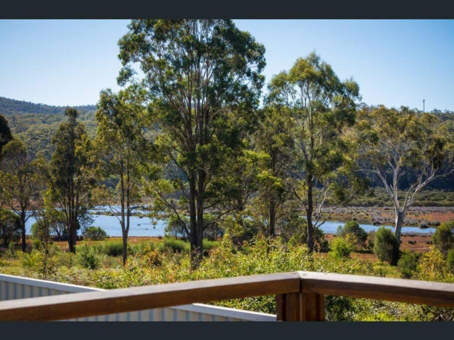 Top Of The Lake Holiday Units Merimbula Ngoại thất bức ảnh