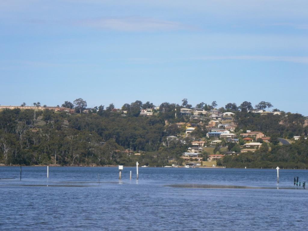 Top Of The Lake Holiday Units Merimbula Ngoại thất bức ảnh